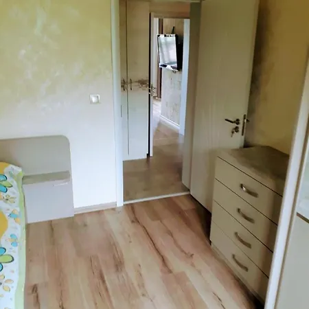 بيت للعطل Aleksandar House Marinka