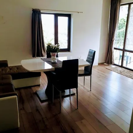 Holiday home Aleksandar House Marinka
