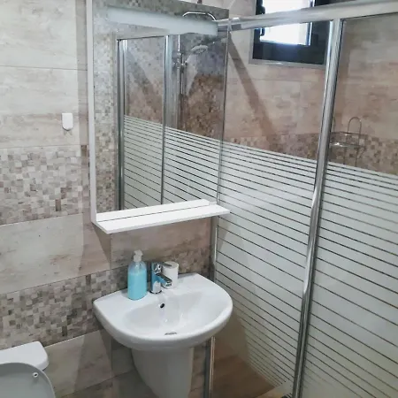 Aleksandar House Dom wakacyjny *